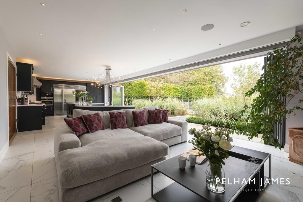 Seating area in kitchen