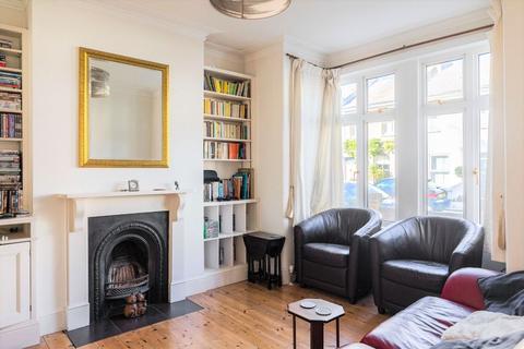 41 Denmark Road, Twickenham, TW2 5EN