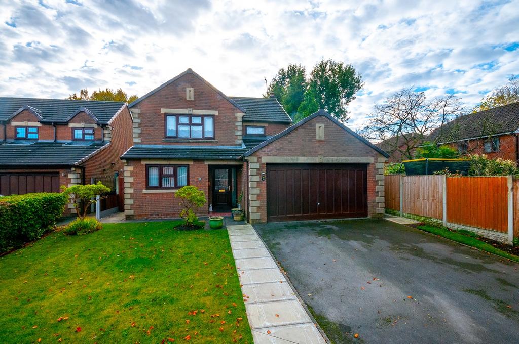 Doeford Close, Culcheth, Warrington, WA3 4 bed detached house £550,000