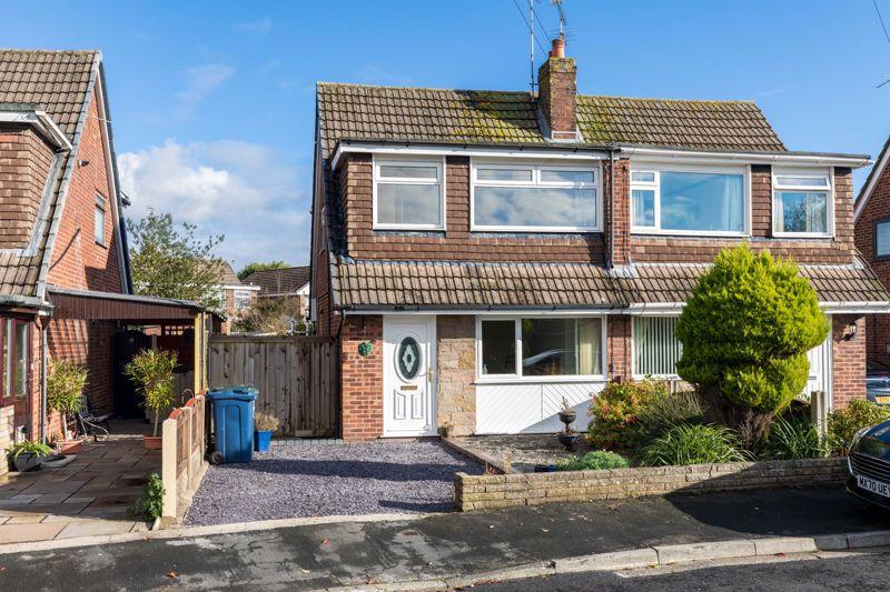 Burnside, Parbold, WN8 7PD 3 bed semidetached house £795 pcm (£183 pw)