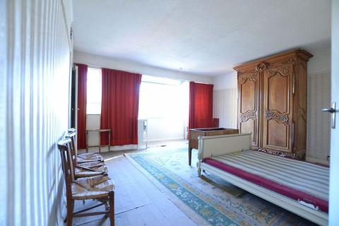 3 Bromley Grove, Bromley, BR2 0LP