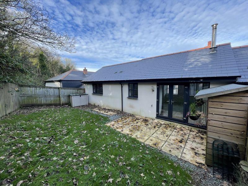 College Green, Penryn 3 bed semidetached house £399,950