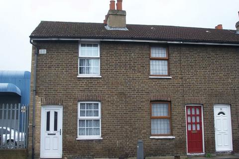 2 bedroom terraced house to rent, Windmill Road, Croydon