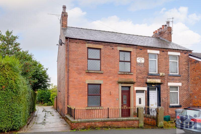 Dunkirk Lane, Leyland, PR25 1TX 3 bed terraced house £155,000