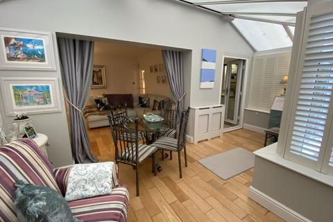 50 Cremorne Road, Sutton Coldfield, B75 5AQ