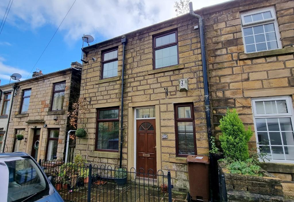 Church Street, Barrowford, Lancashire, BB9 6EB 2 bed cottage £550 pcm