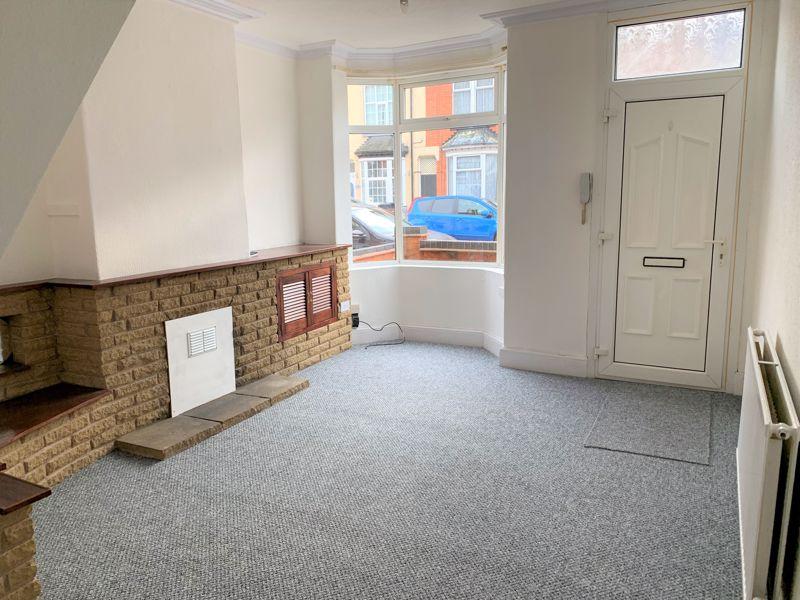 Healey Street, Wigston 3 bed terraced house £795 pcm (£183 pw)