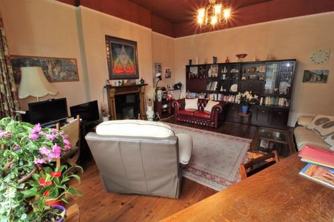Flat 2, 22 Devonshire Road, Prenton, CH43 1TW