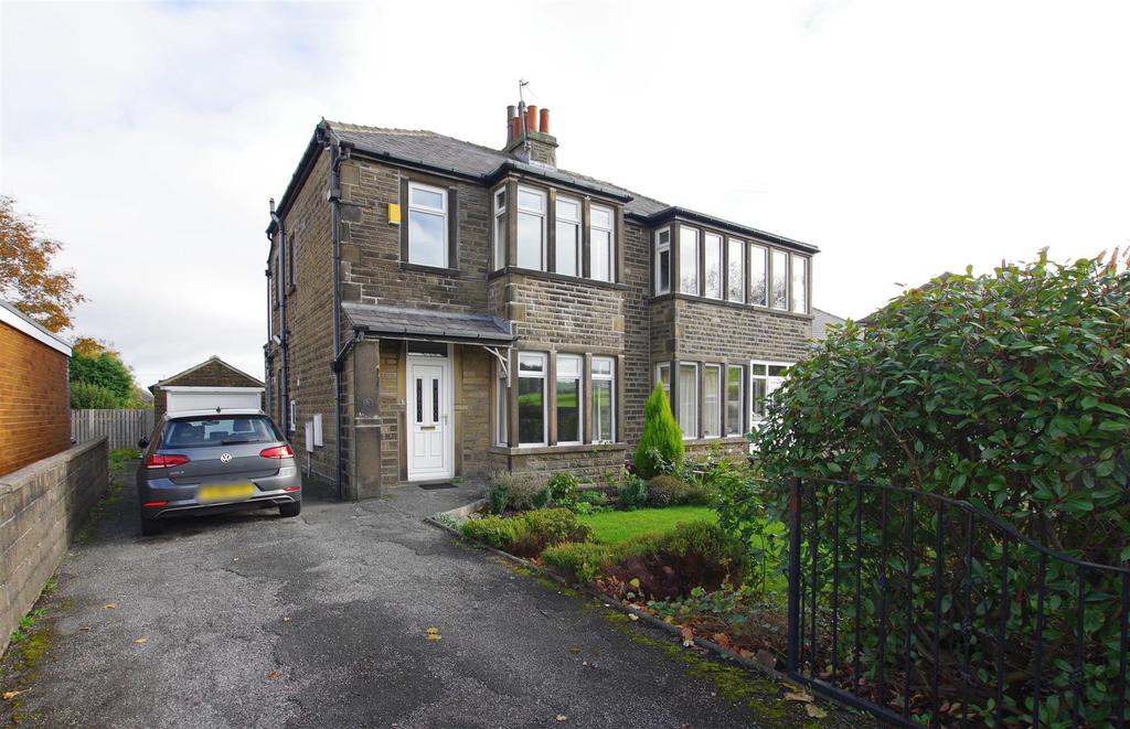 Blackley Road, Elland 3 bed semidetached house £300,000