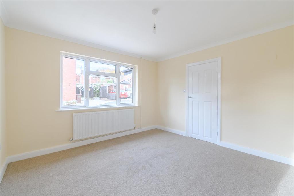 8484248-Interior1.jpg