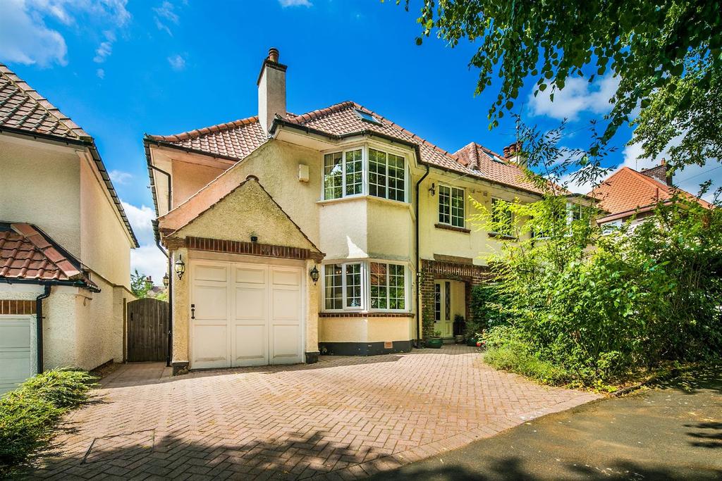 7 Stone Delf, Fulwood, S10 5SX 6 bed house £650,000