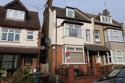 3 Woodland Road, Chingford, London, E4 7ET