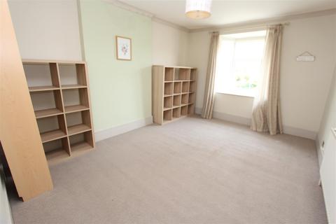 3 Woodland Road, Chingford, London, E4 7ET