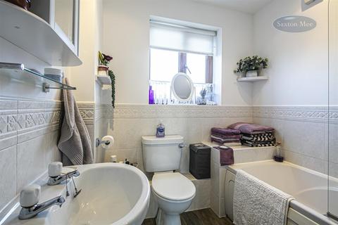 5 Churchways, Thurgoland, Sheffield, S35 7ED