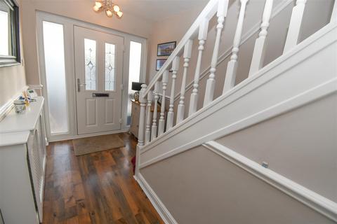 12 Springdale Close, Willerby, Hull, HU10 6RE