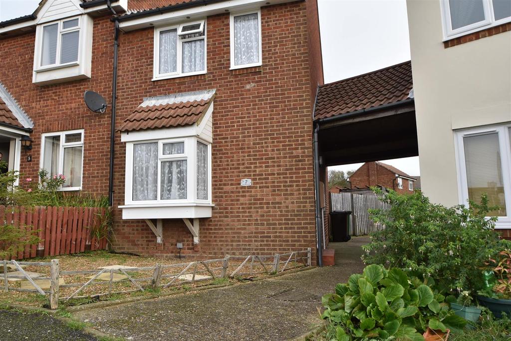 Little Ridge Avenue, St. LeonardsOnSea 2 bed semidetached house £