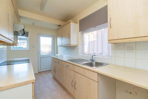 61 Heatherley Drive, Nottingham, NG6 0FP