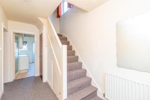 61 Heatherley Drive, Nottingham, NG6 0FP