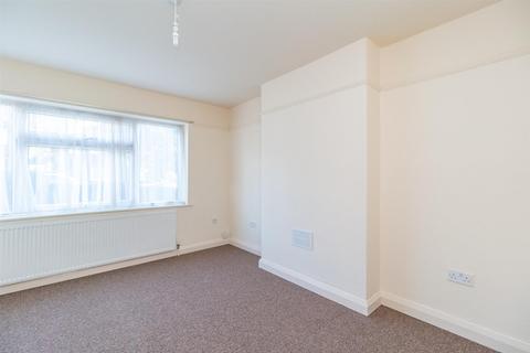 61 Heatherley Drive, Nottingham, NG6 0FP