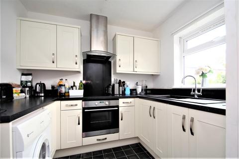 63 Kingsley Road, Loughton, IG10 3TU