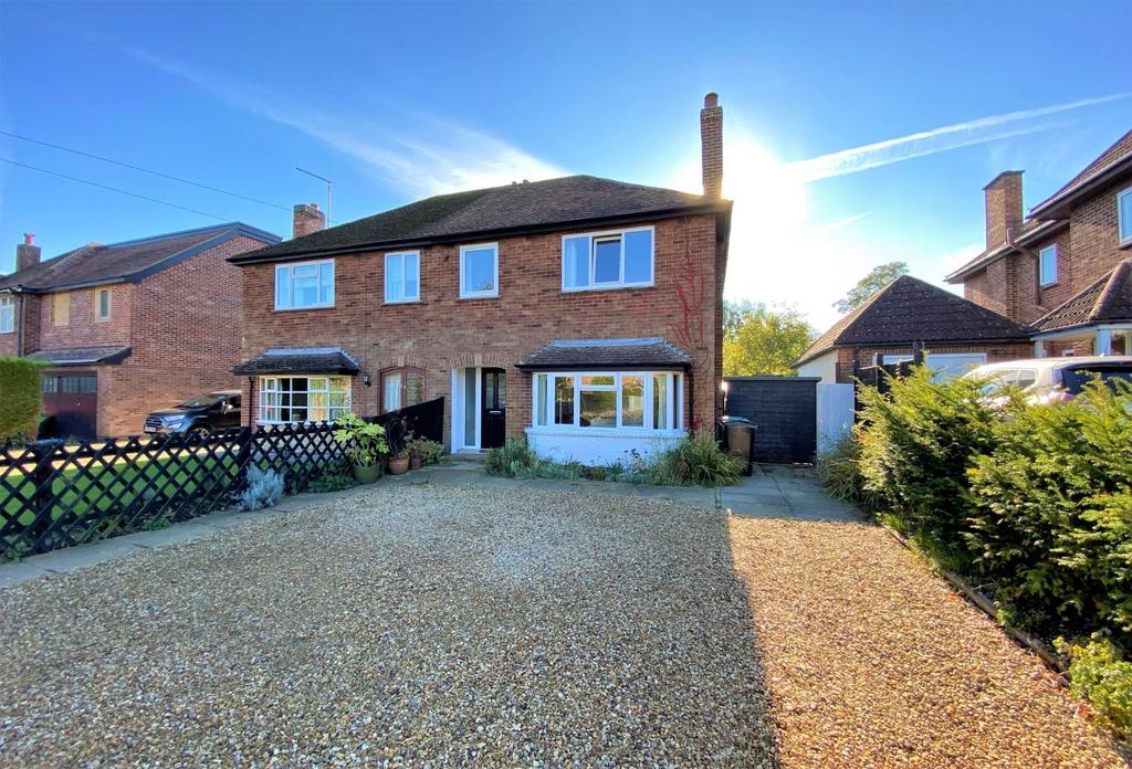 Mill Drove, Bourne 3 bed semidetached house £325,000