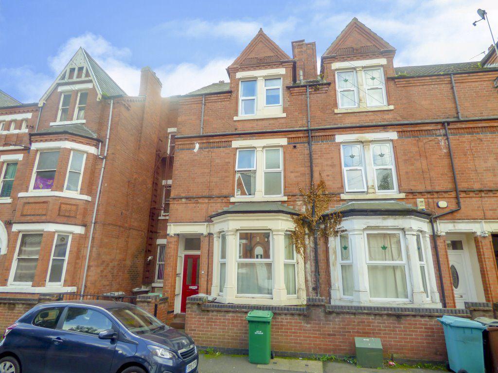 Beech Avenue, New Basford... 1 bed flat £450 pcm (£104 pw)