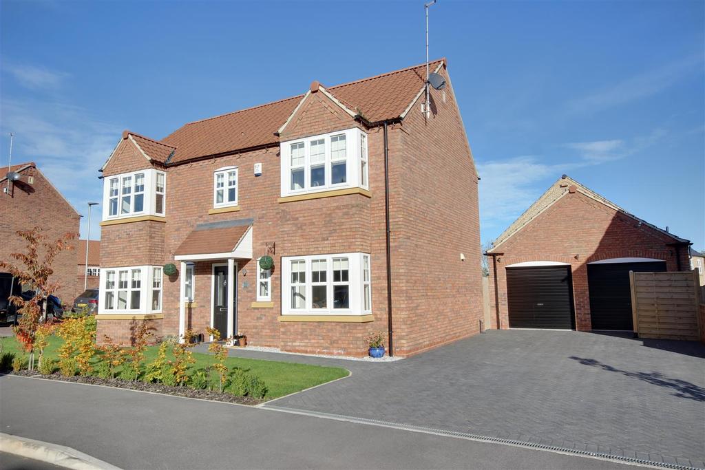 West Hill Road, Kirk Ella 4 bed detached house £465,000