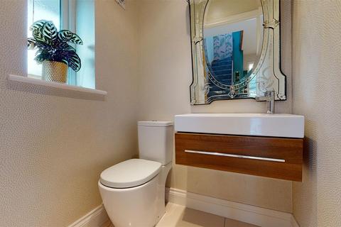 16 The Cedars, Sunderland, SR2 7TW