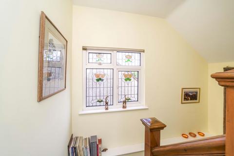 14 Malden Hill Gardens, New Malden, KT3 4HS