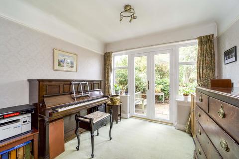 14 Malden Hill Gardens, New Malden, KT3 4HS