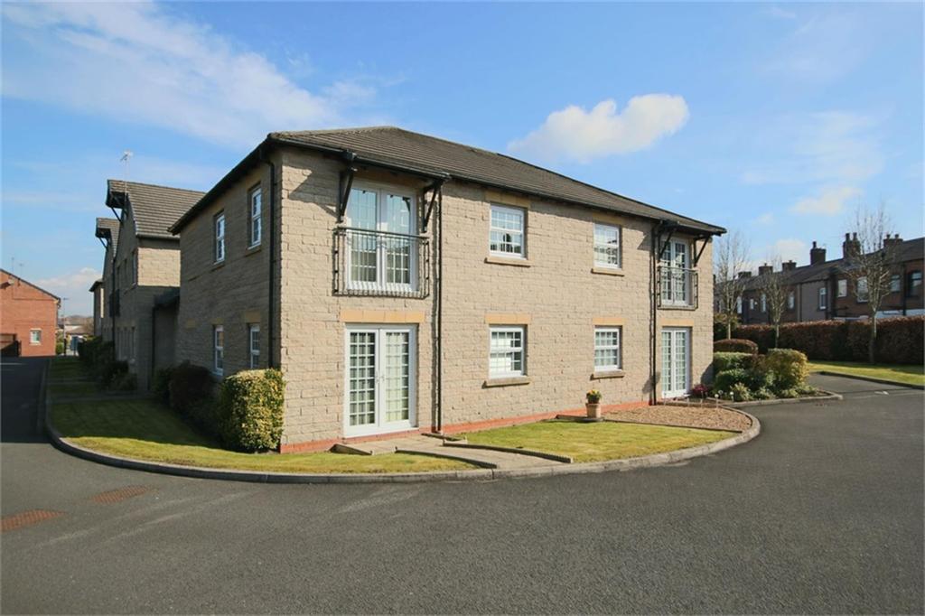 Redfield Croft, Leigh, WN7 1EN 1 bed apartment £525 pcm (£121 pw)