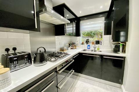 13 Elgin Avenue, Harrow, HA3 8QW