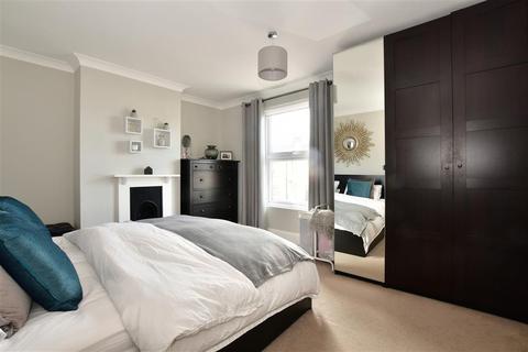 3 Francis Road, Wallington, SM6 9AS