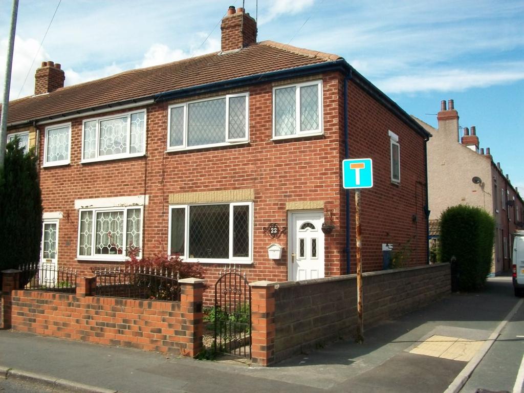 Three Bedroom End Terrace for Rent