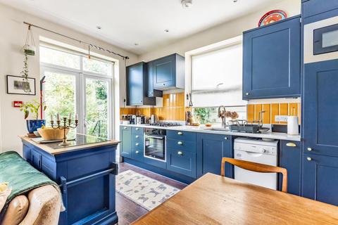 Flat 2, 22 Cator Road, London, SE26 5DS