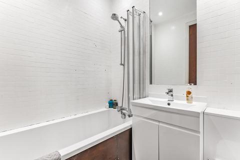 Flat 2, 22 Cator Road, London, SE26 5DS