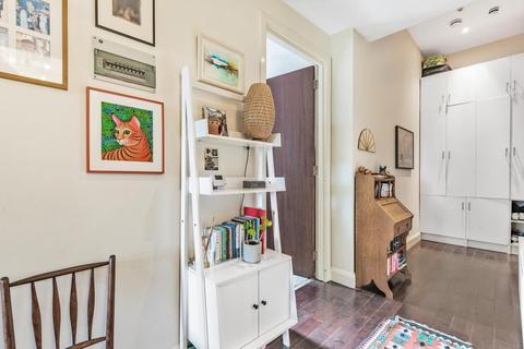 Flat 2, 22 Cator Road, London, SE26 5DS