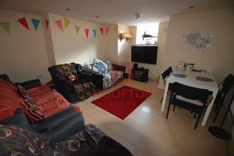 undefined, Mayville Avenue, Leeds LS6