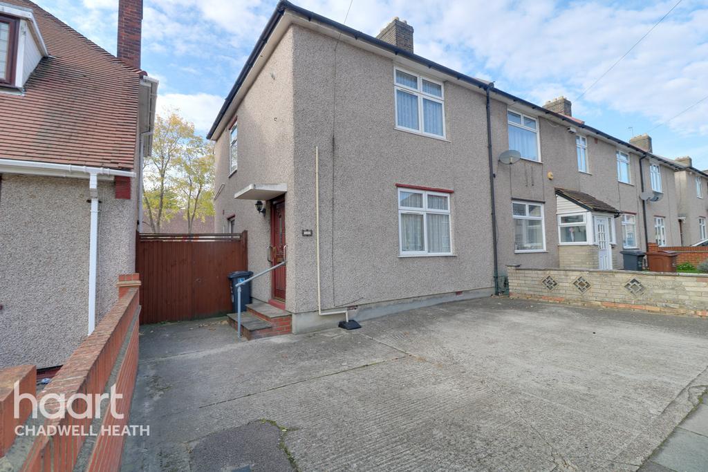 Baron Road, Dagenham 2 bed end of terrace house £350,000