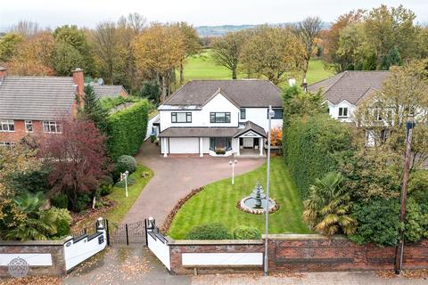 5 bedroom detached house for sale - Ringley Road, Whitefield, Manchester, Greater Manchester, M45