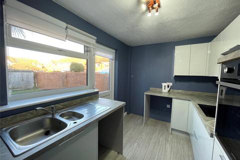 2 bedroom semi-detached house to rent, Compass Close, Littlehampton, West Sussex, BN17