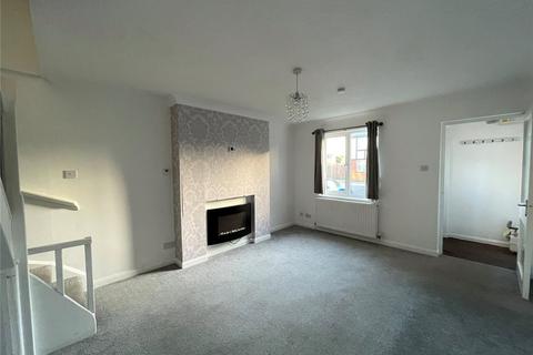 2 bedroom semi-detached house to rent, Compass Close, Littlehampton, West Sussex, BN17