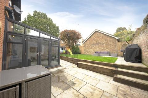 11 Anthony Wall, Warfield, Bracknell, RG42 3UL