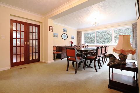 5 Wellands Close, Bromley, BR1 2AQ