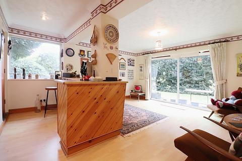 5 Wellands Close, Bromley, BR1 2AQ