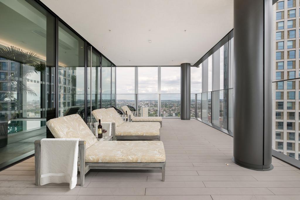 Wellness Centre Balcony Loungers