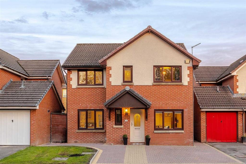Hope Park Gardens, Bathgate, Bathgate 4 bed house £260,000