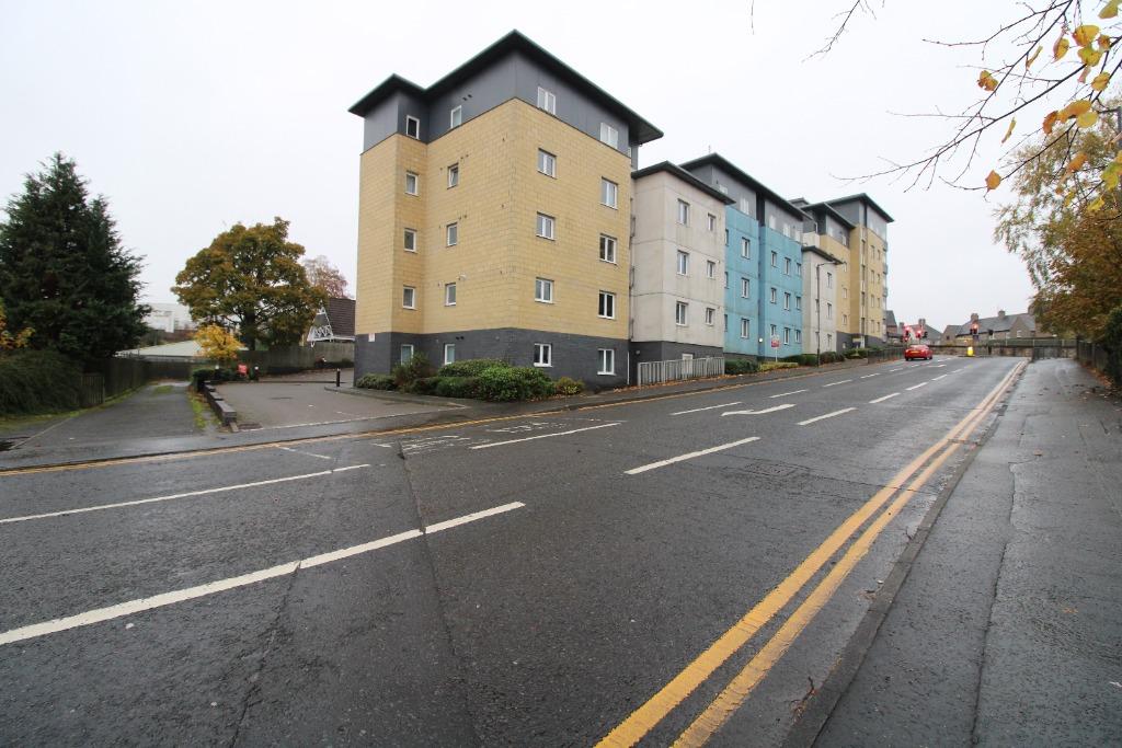 Bellsmeadow Road, Falkirk, FK1 2 bed flat £595 pcm (£137 pw)