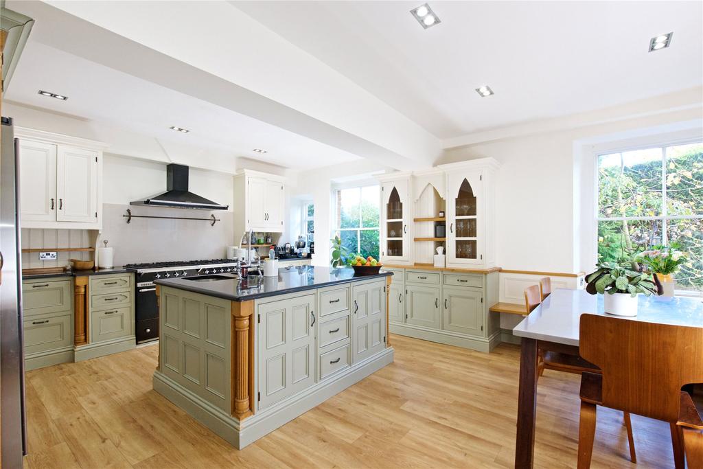 Kitchen/Breakfast