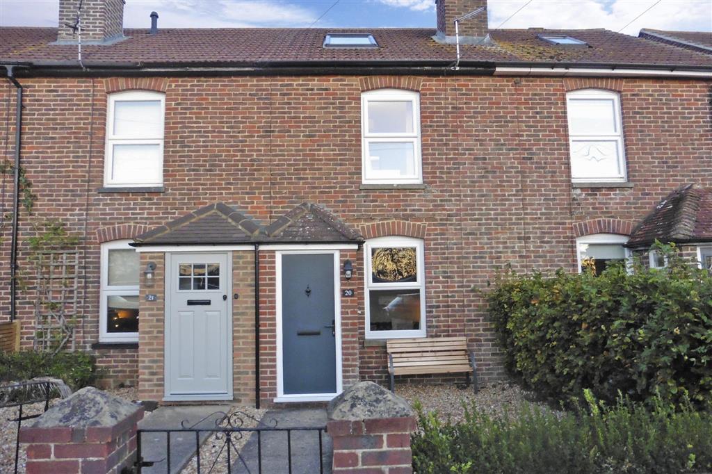 Thorney Road, Emsworth, Hampshire 2 bed character property £342,500